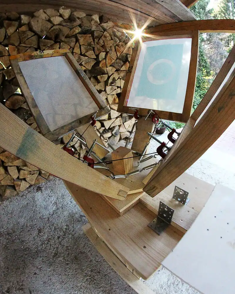 Screen printing device detail